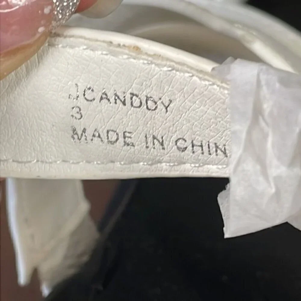 New Steve Madden Jcanddy Strappy White Sandal Spring Summer Sz Girls 3